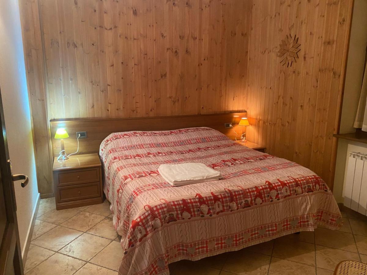 Baita Arianna Apartment Sestriere Luaran gambar