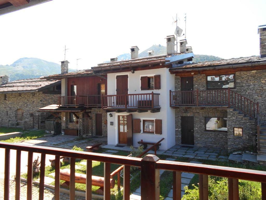 Baita Arianna Apartment Sestriere Luaran gambar